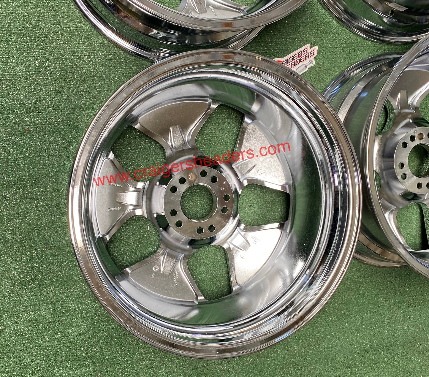 Velox URANIUS Titan Series Wheelset - 5x114 AND 5x120 Lug Pattern - 19 x 8.5" +35 Offset