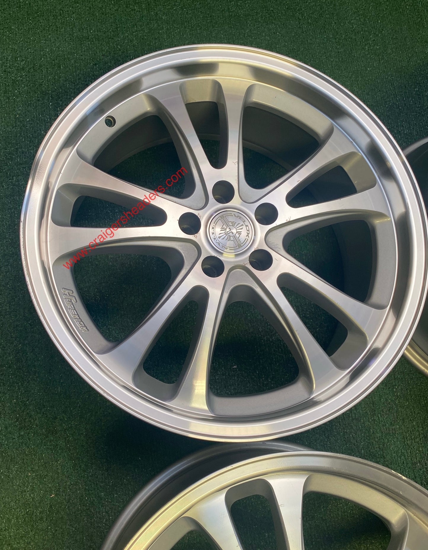 Velox Hyperion Titan Series Wheelset - 5x114 Lug Pattern - 20 x 8.5" +35 Offset