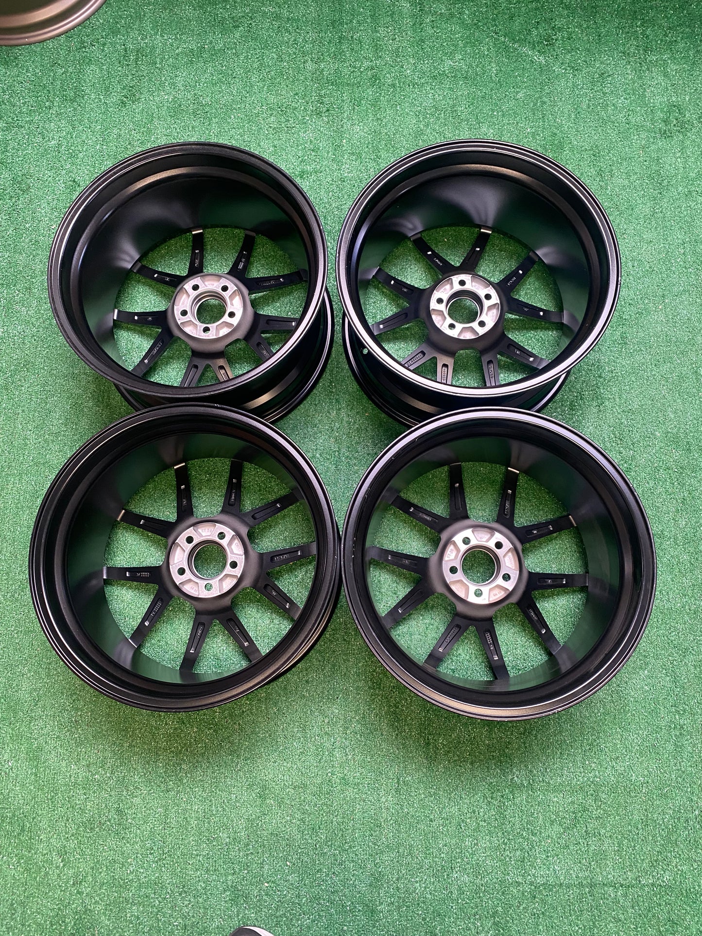 Avid SL02 Hyper Black wheelset - 5x100 - 18x9.5”