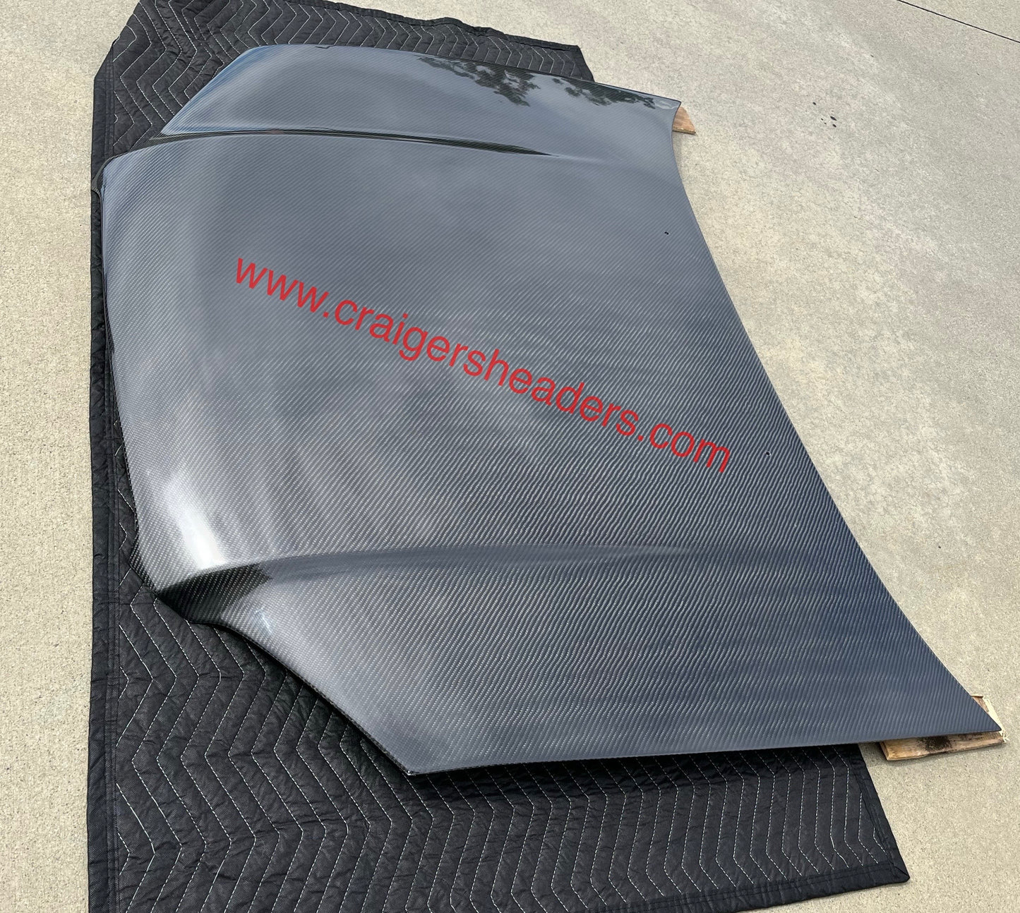 Seibon 2004-2005 Subaru WRX/STi RS style carbon fiber hood