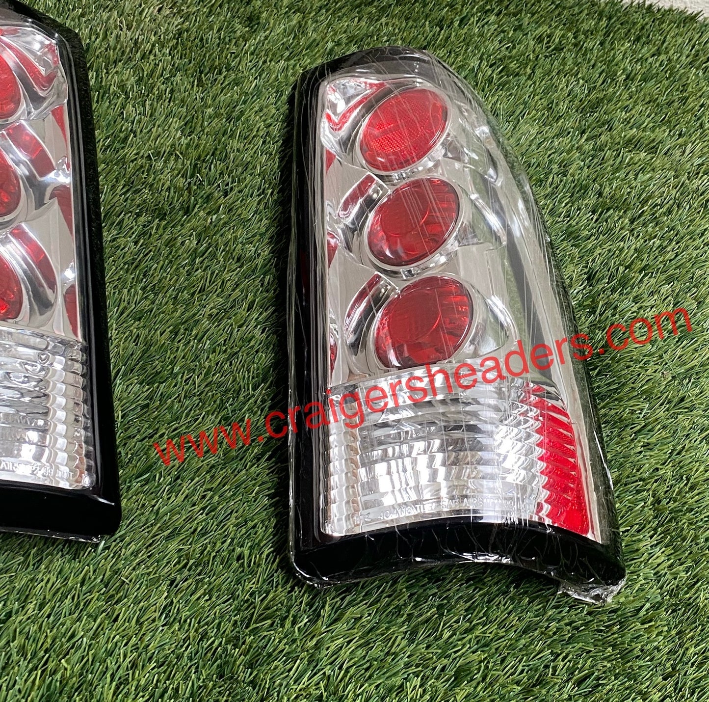 Matrix Altezza Red Eye Tail Lens - PN: 09-297 - 1999 - 2001 Chevy GMC PIck Up.