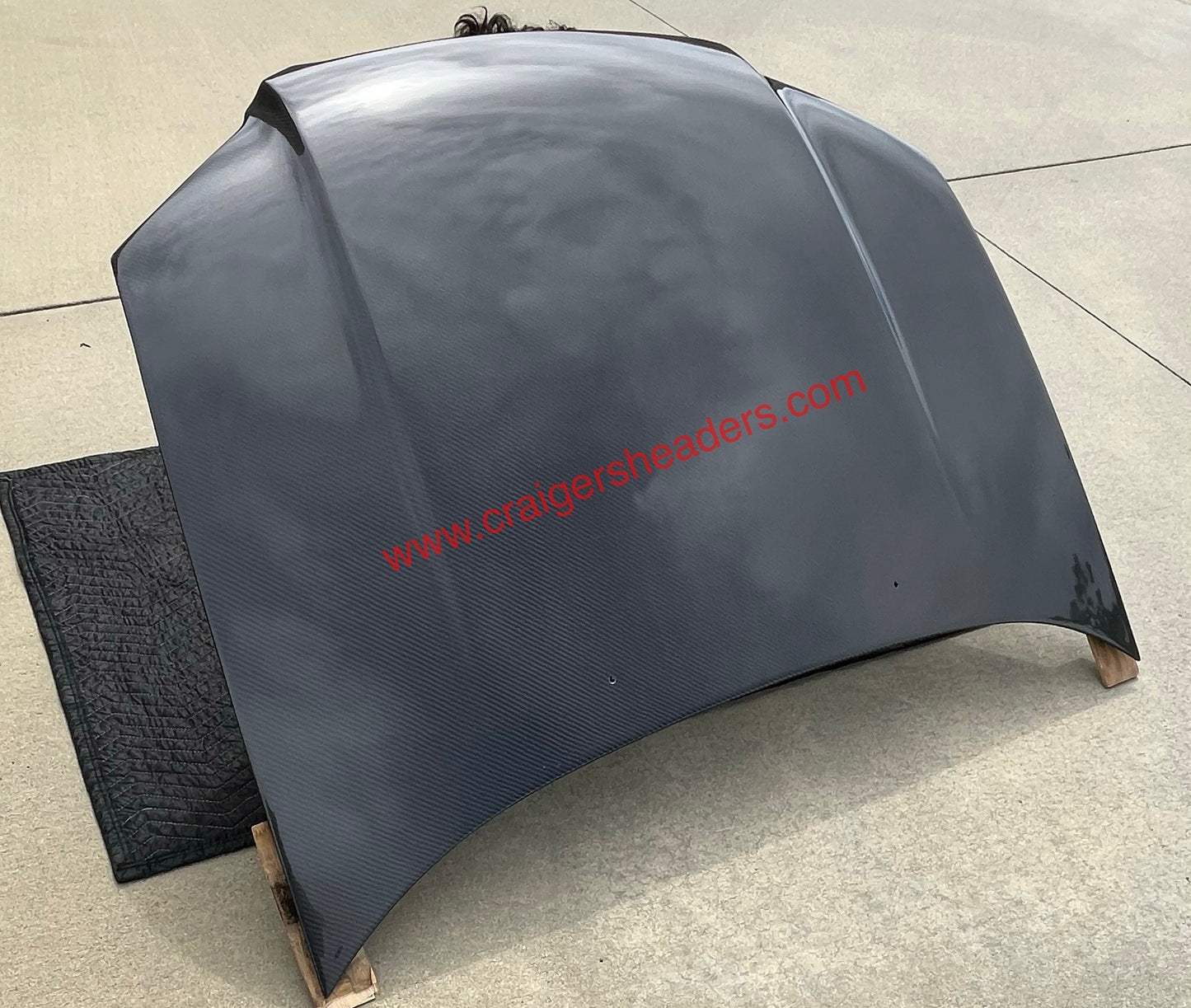 Seibon 2004-2005 Subaru WRX/STi RS style carbon fiber hood