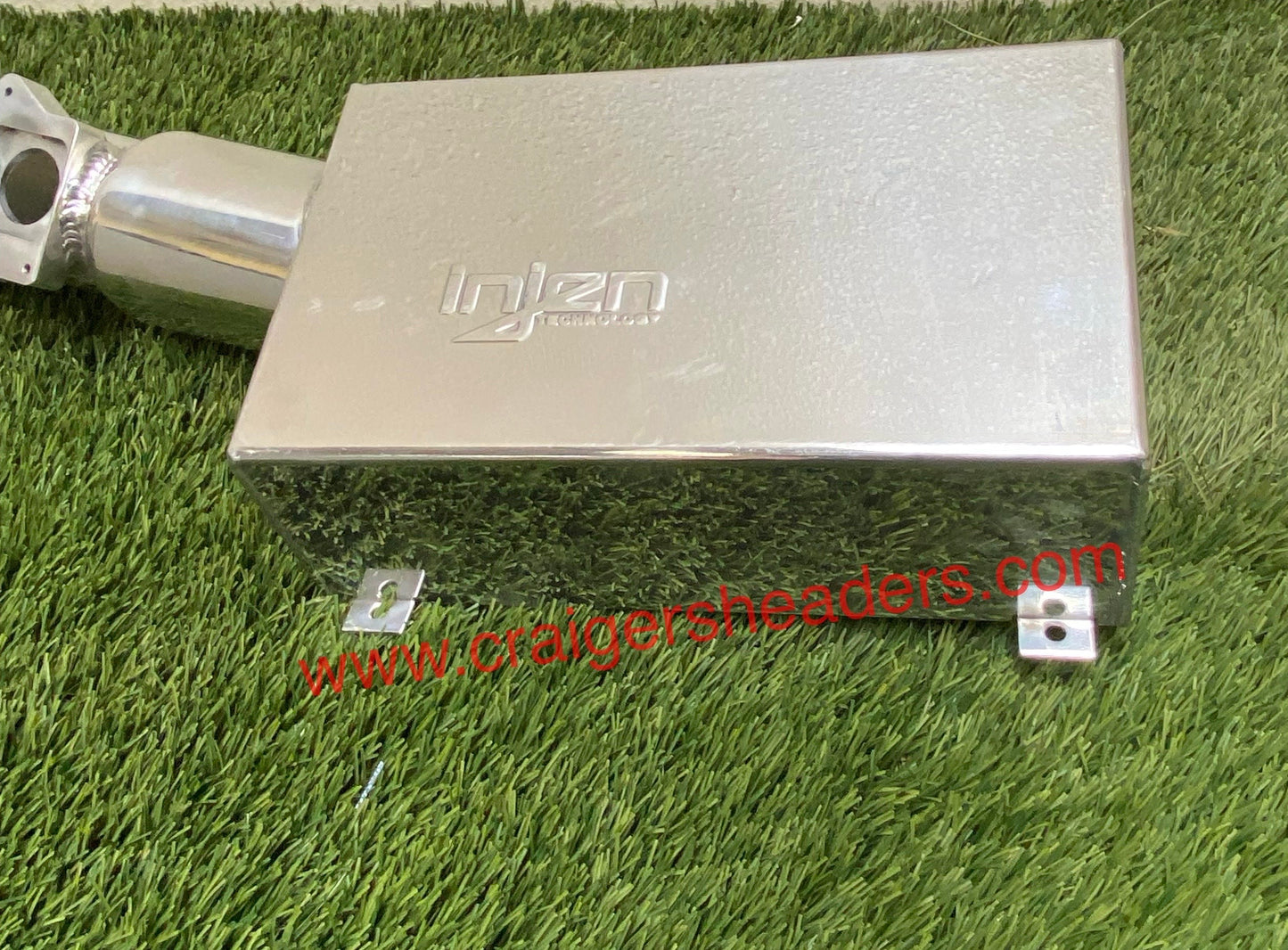 Injen 2000-2002 Ford Focus ZX3 2.0L AUTOMATIC POLISHED Air Intake -IS9001P (Missing Air Filter)