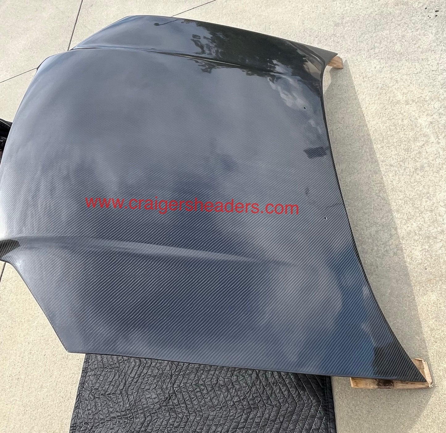 Seibon 2004-2005 Subaru WRX/STi RS style carbon fiber hood