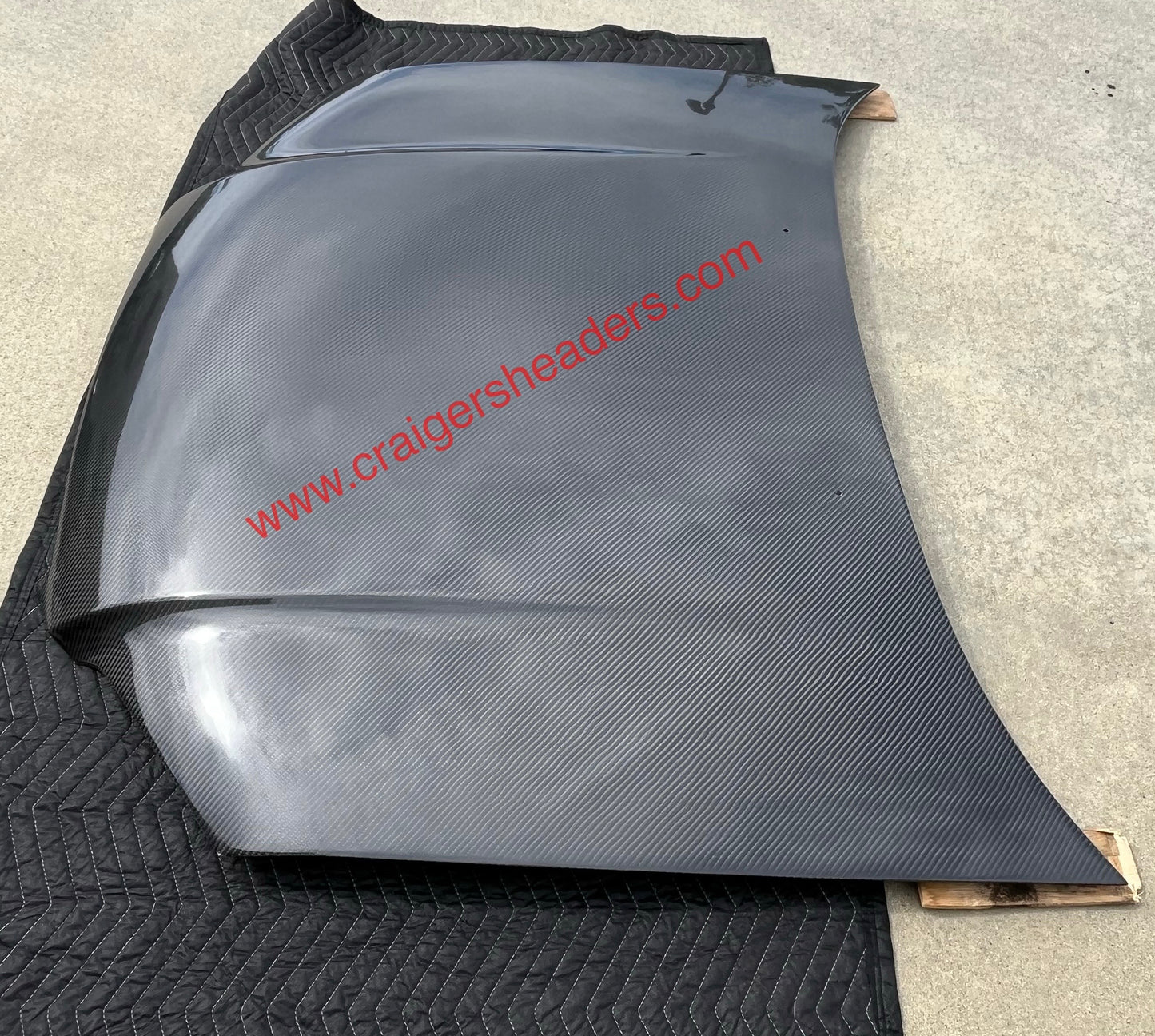 Seibon 2004-2005 Subaru WRX/STi RS style carbon fiber hood