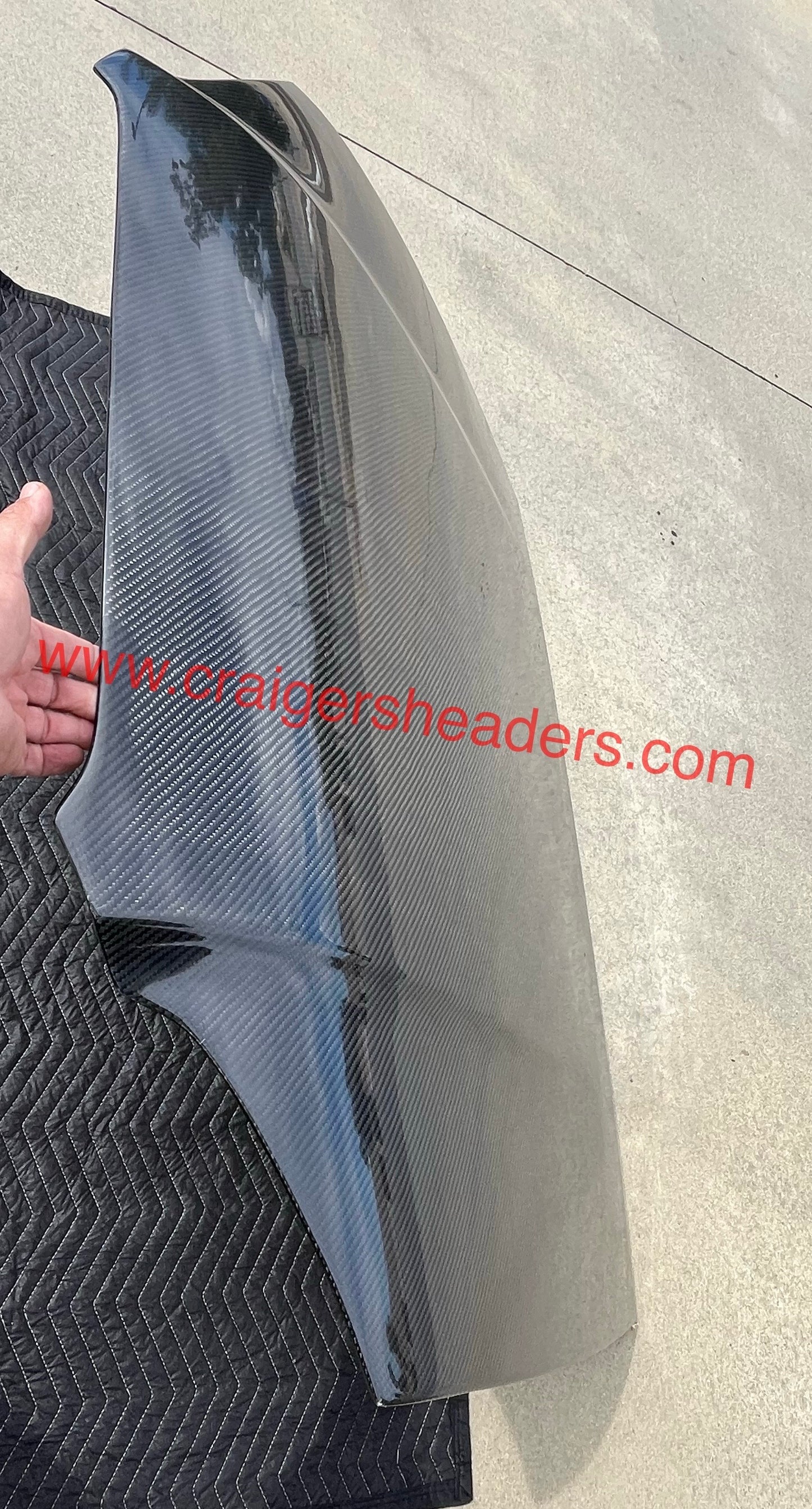 Seibon 2004-2005 Subaru WRX/STi RS style carbon fiber hood