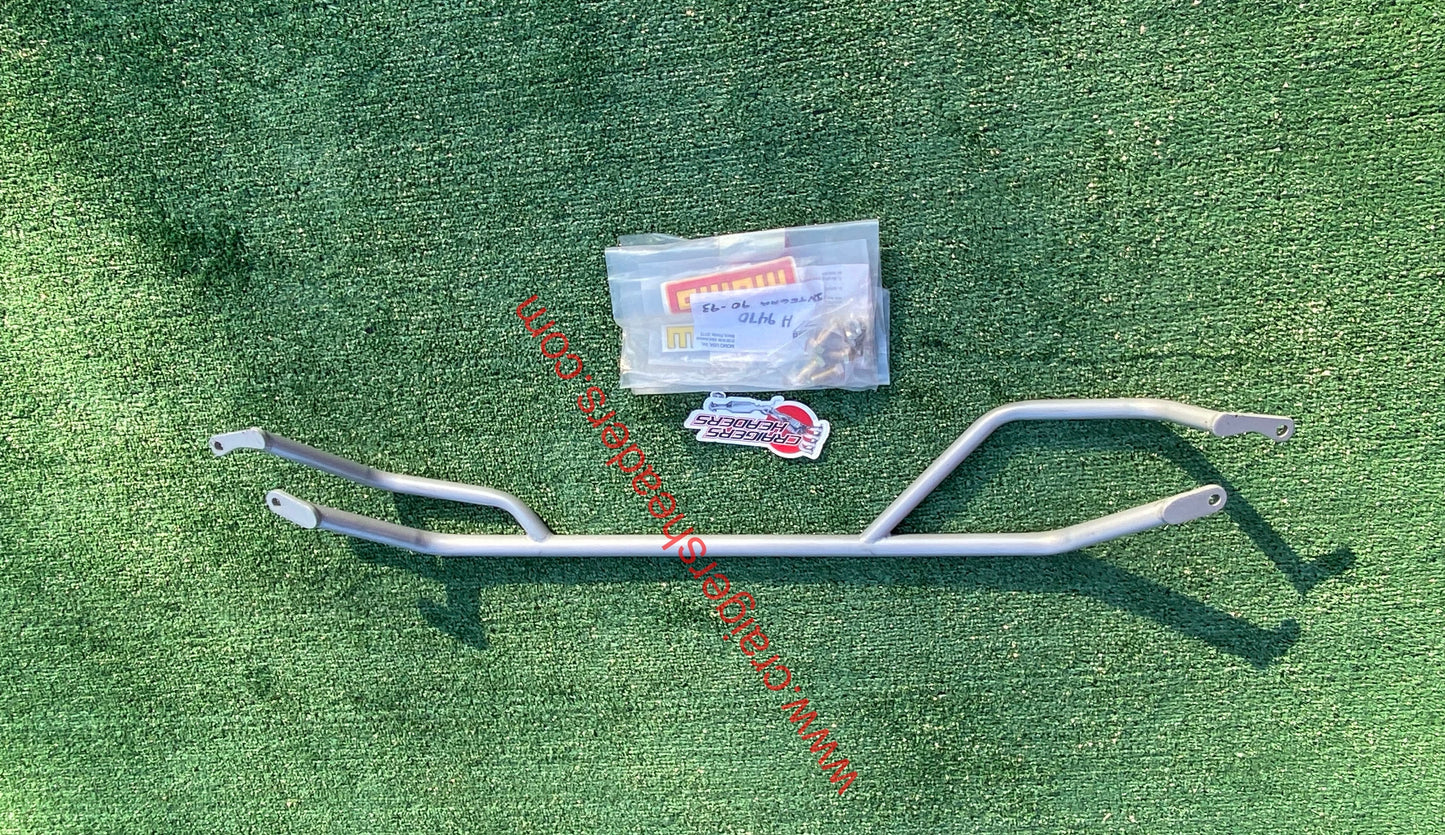 MOMO Front Strut Tower Bar - 90-93 Integra and 88-91Civic and CRX