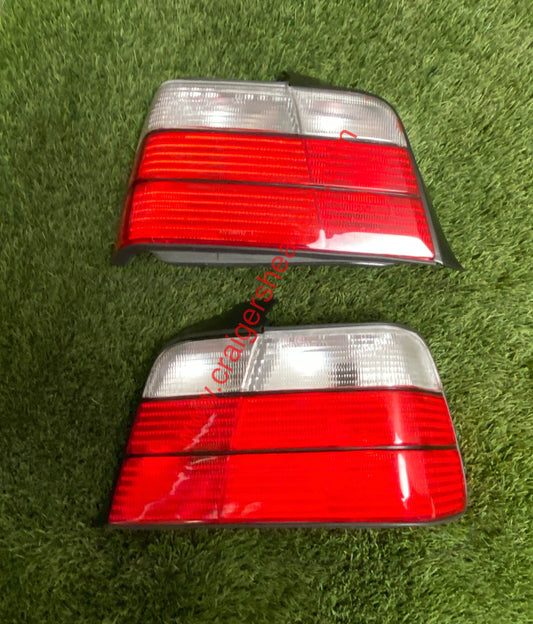 E36 BMW 318i 320i 325i 328i M3 1992-1998 Sedan Tail Lights