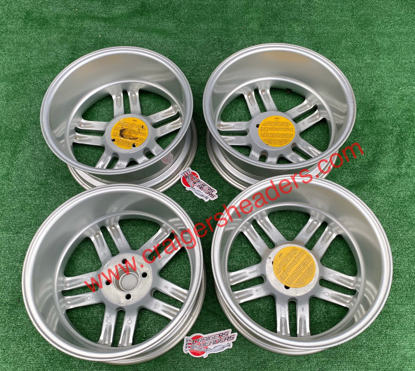 Momo Arrow wheelset - 4x100 - 16x7"